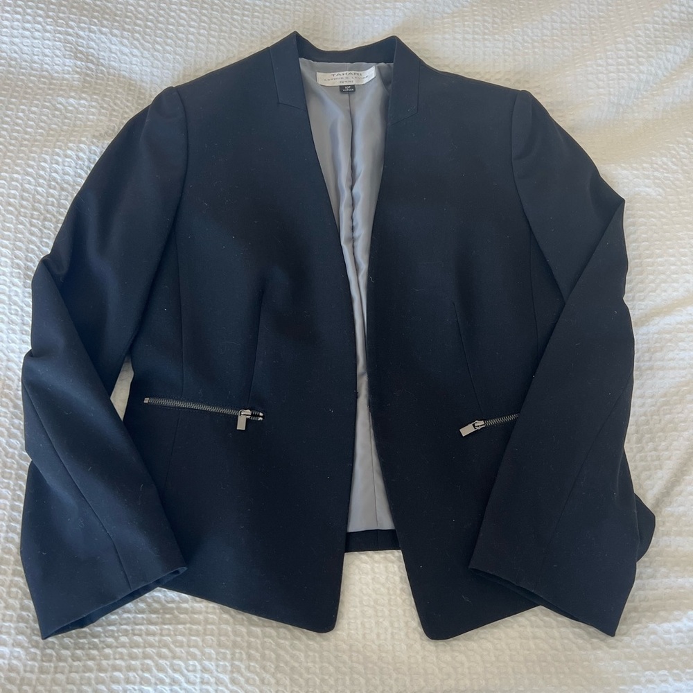 Sold - *EUC* Tahari Collarless Blazer - Black